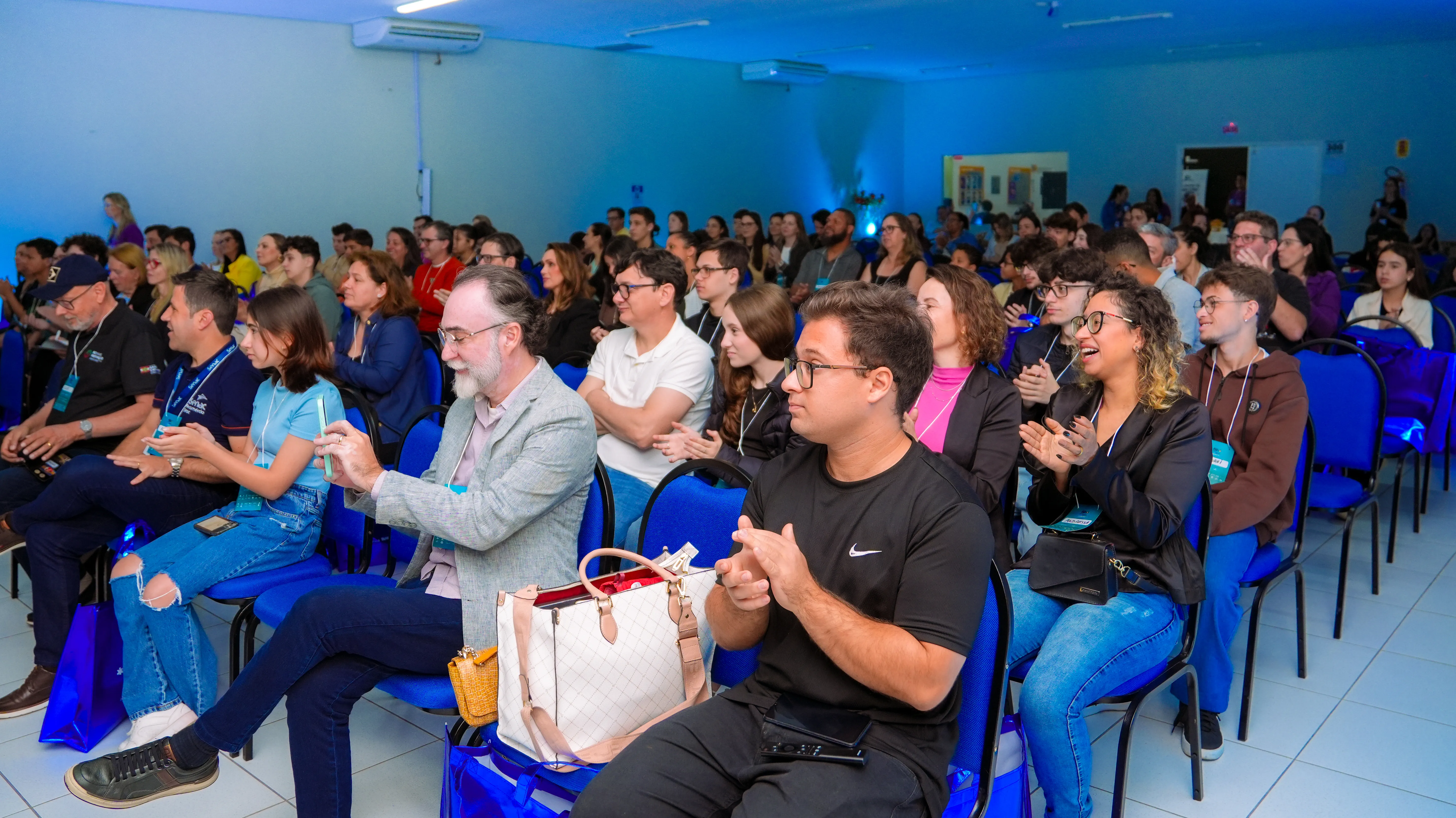 Atividade prática com jovens